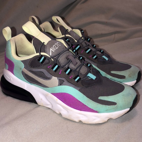 Nike Other - Nike Air Max 270